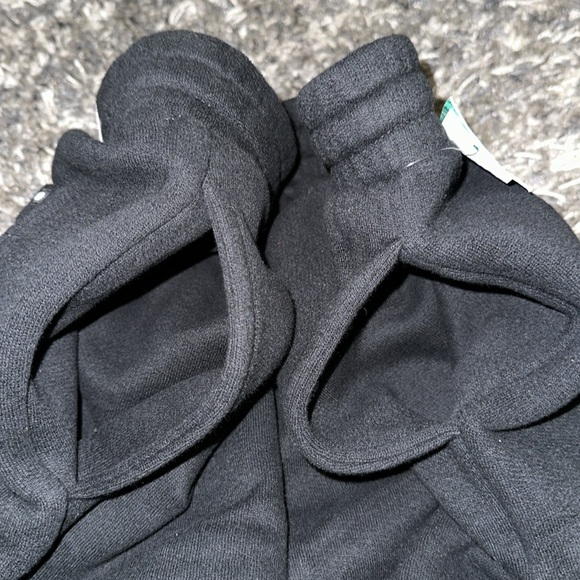 New VANS Comfy Cush Relaxed Fleece Sweat Shorts in Black - Picture 9 of 13